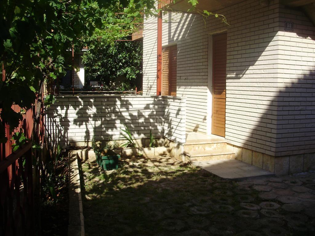 Apartments Draga Zaboric Rum bild